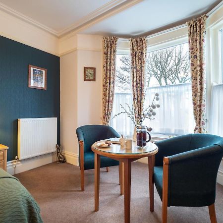 The Old Manse Hotel Buxton  Esterno foto