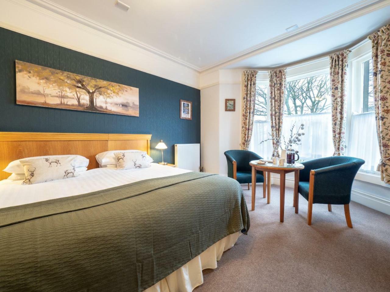 The Old Manse Hotel Buxton  Esterno foto